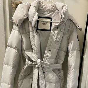 A&F puffer coat with faux fur trim